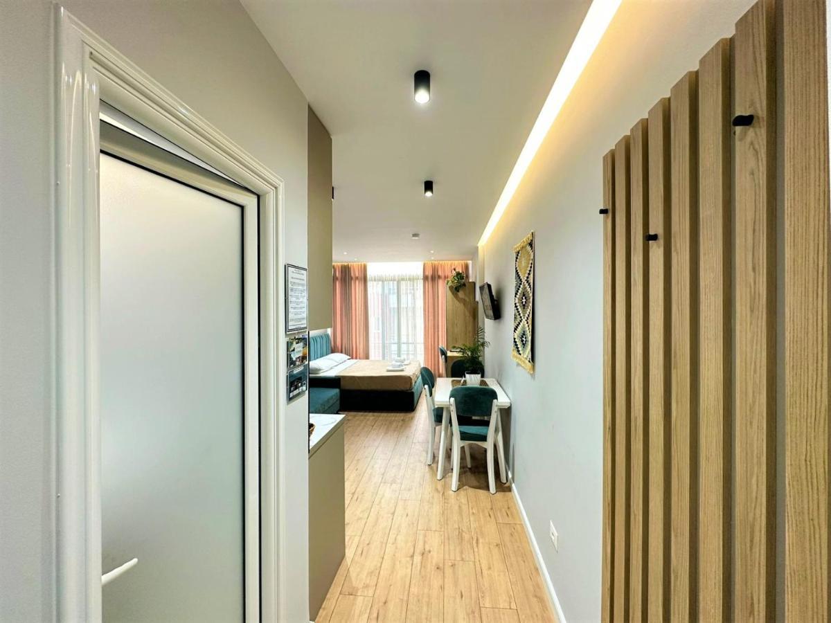 Trea Accomodations - Suite Lungomare Vlorë Екстериор снимка